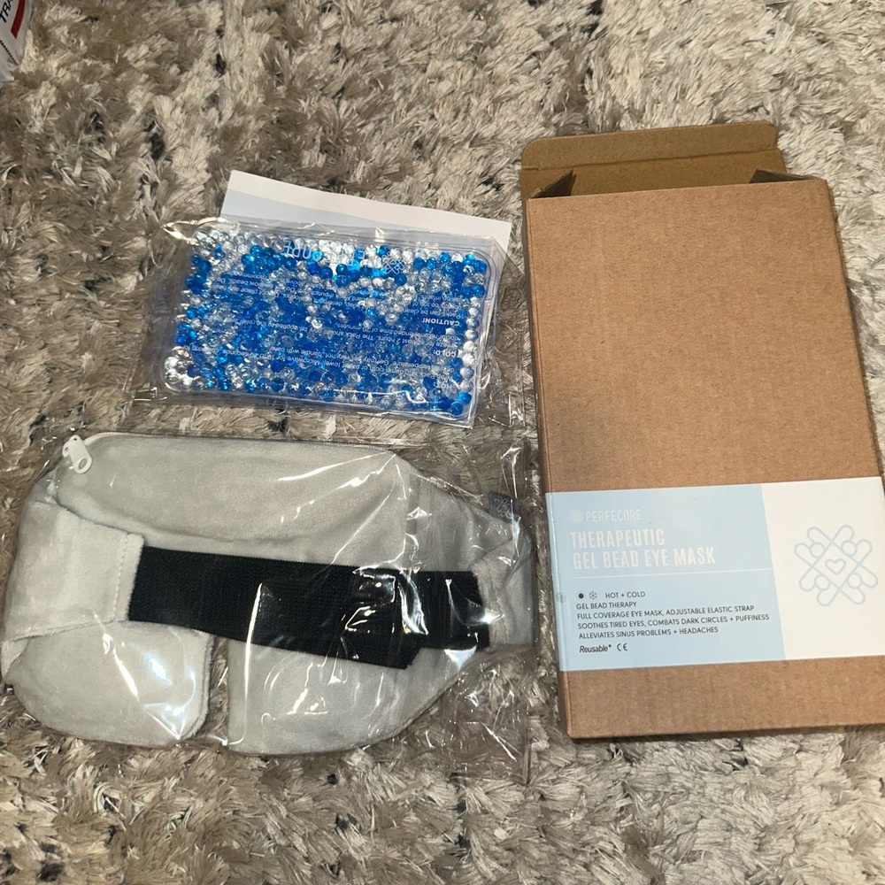 PerfeCore Therapeutic Gel Bead Eye Mask with Adjustable Strap
